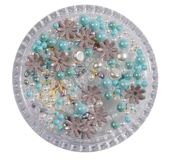 Perlas y flores gris